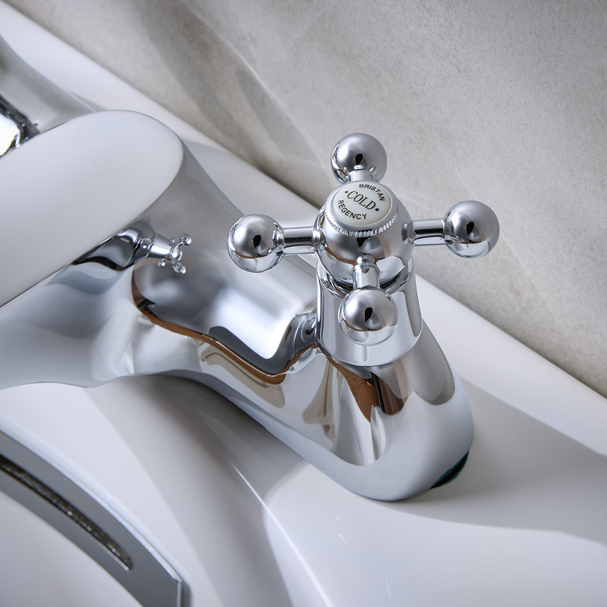 Product Additional Web Image 3