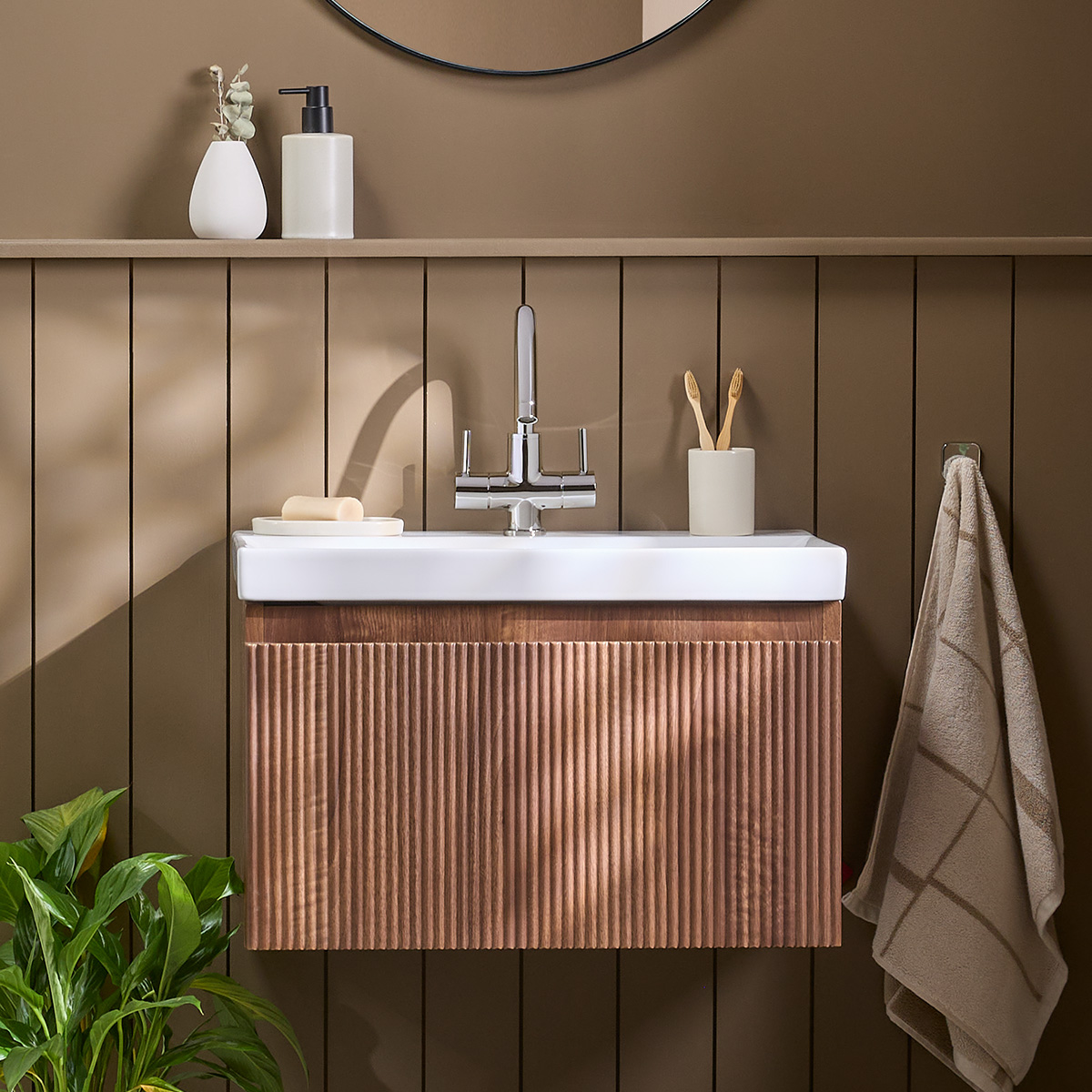 Product Additional Web Image 1