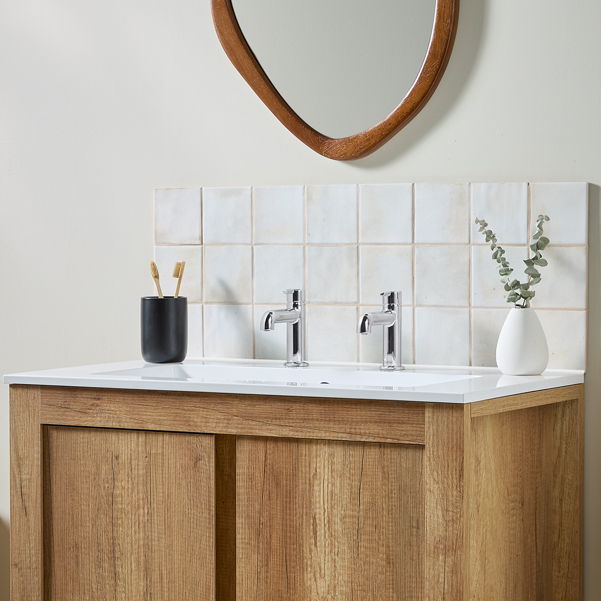 Product Additional Web Image 1