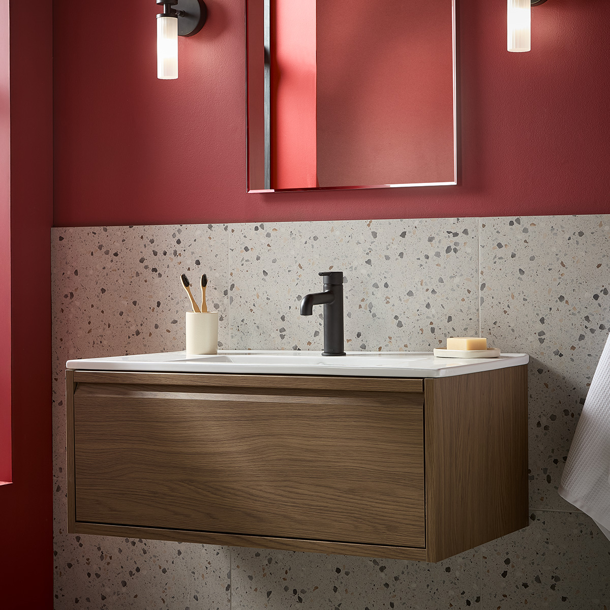 Product Additional Web Image 1