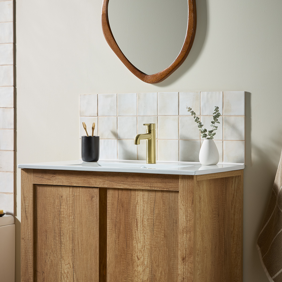 Product Additional Web Image 1