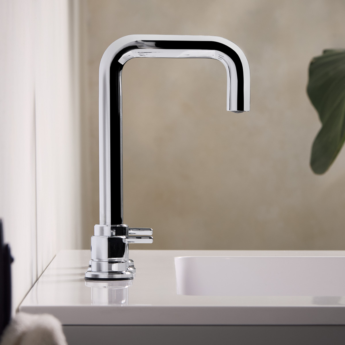 Product Additional Web Image 3