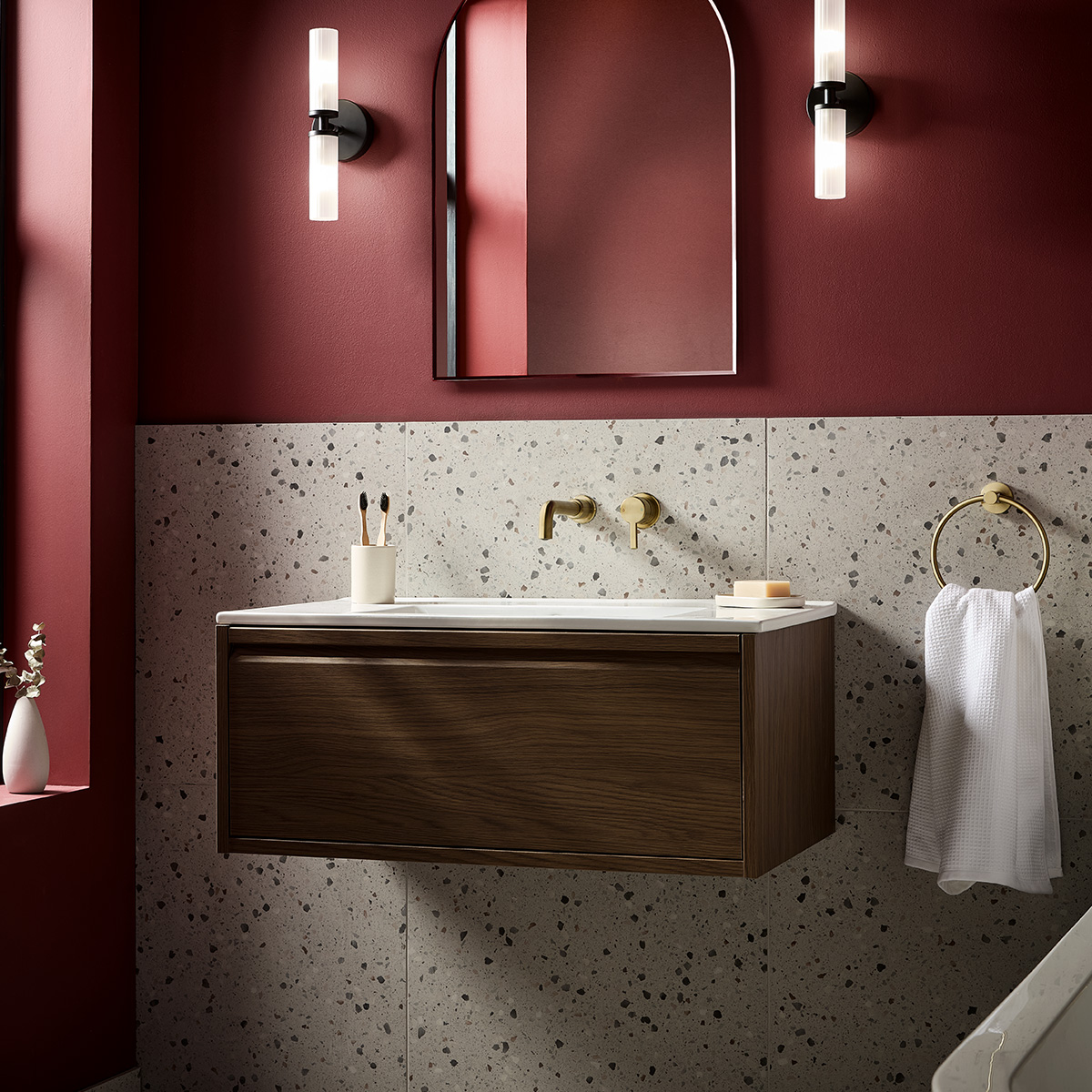 Product Additional Web Image 1