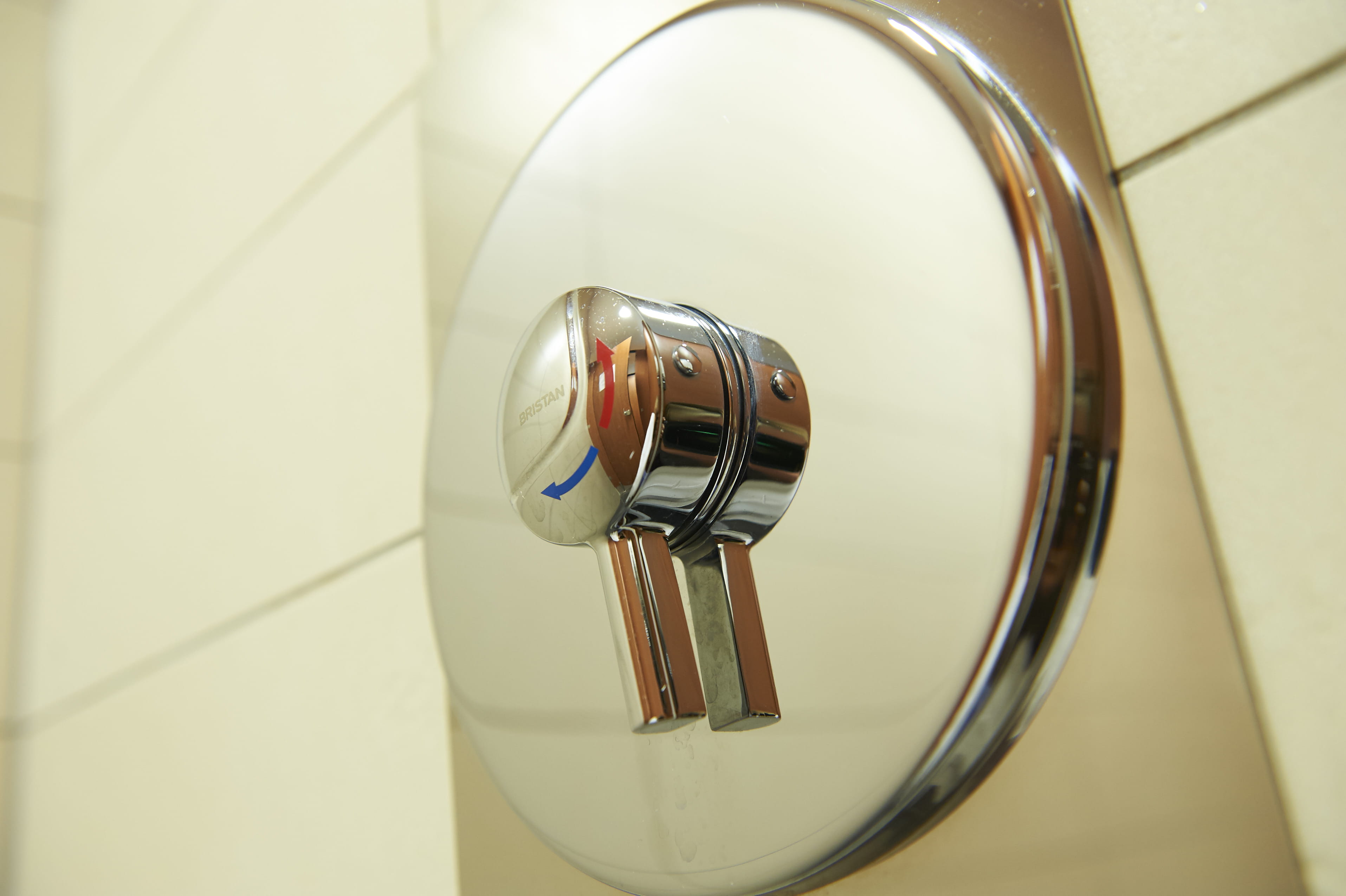 OPAC Commercial Shower